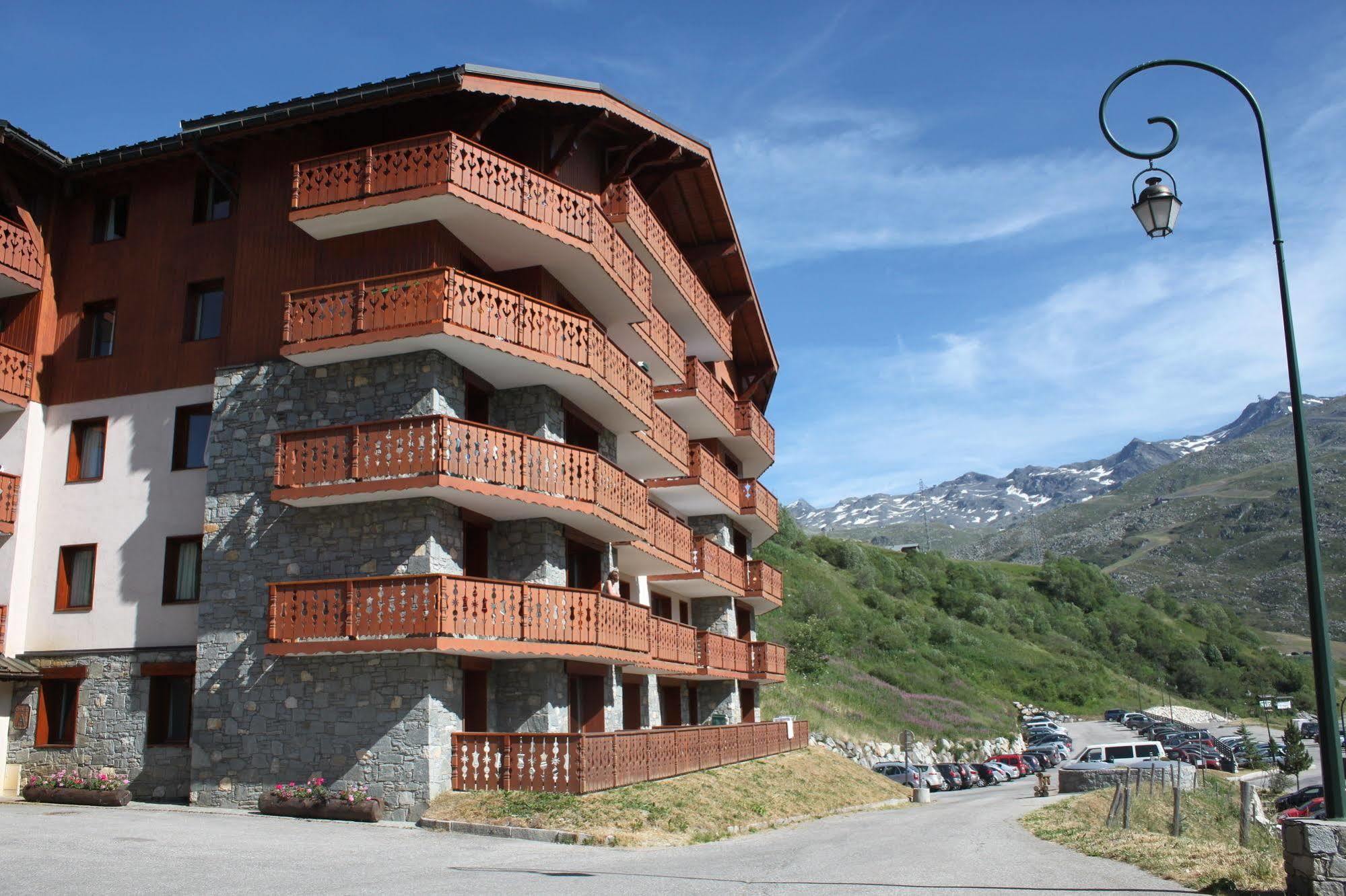 Residence Chalet De L'Adonis Сен-Мартен-де-Бельвиль Экстерьер фото