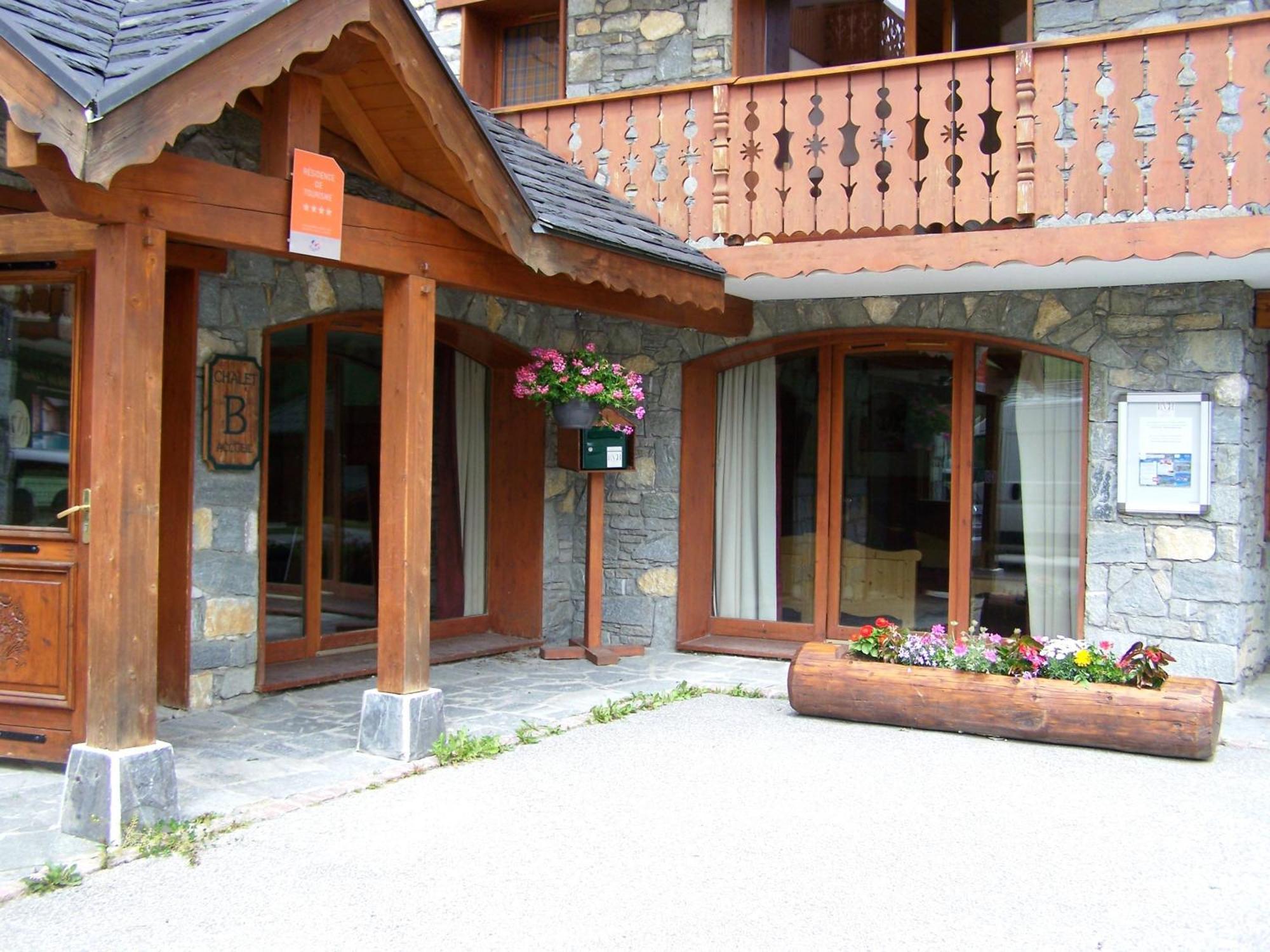Residence Chalet De L'Adonis Сен-Мартен-де-Бельвиль Экстерьер фото